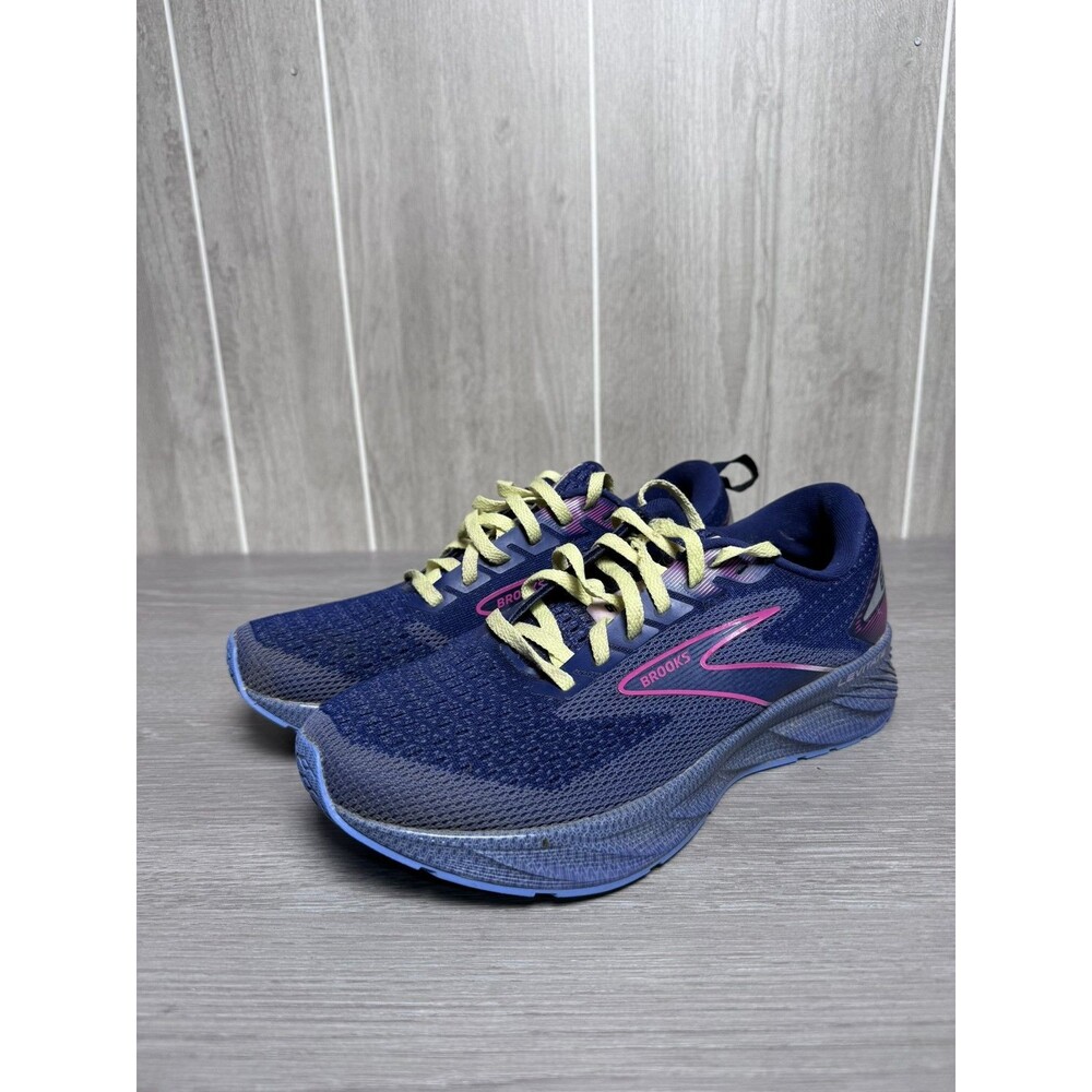 Brooks Levitate 6 Women's Running Shoes Navy Blue Yellow Laces Size US 7 EU 38